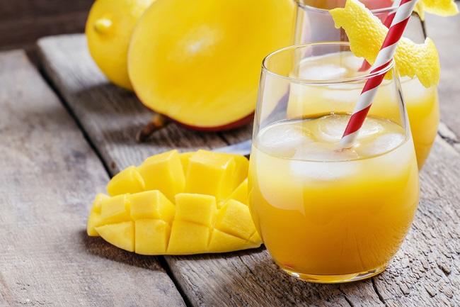 Miriadi di benefici del succo di mango per la salute