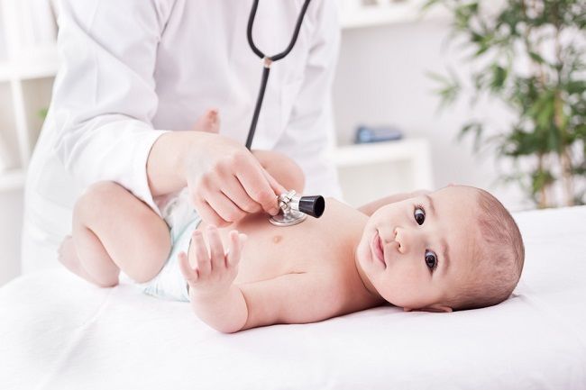 新生児の身体検査の重要性