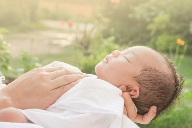 Sekiranya Bayi Baru Lahir Kering di Matahari Setiap Hari?