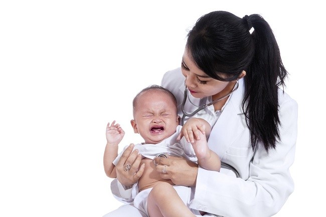 Стомашната киселина при бебетата може да причини често повръщане на бебетата