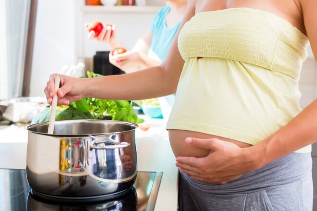 Hamileler etin nasıl işleneceğine ve güvenle tüketileceğine dikkat edin