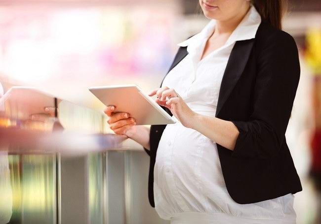 Бременни жени, обърнете внимание на тези неща, за да работите комфортно по време на бременност