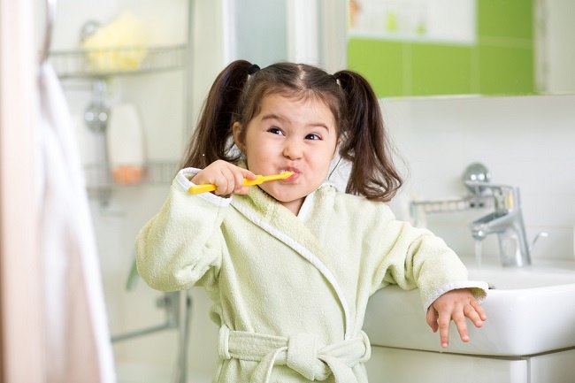تعال ، اجعل تنظيف أسنانك ممتعًا لطفلك