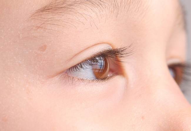 Разпознайте видовете очни заболявания, които бебетата могат да изпитат