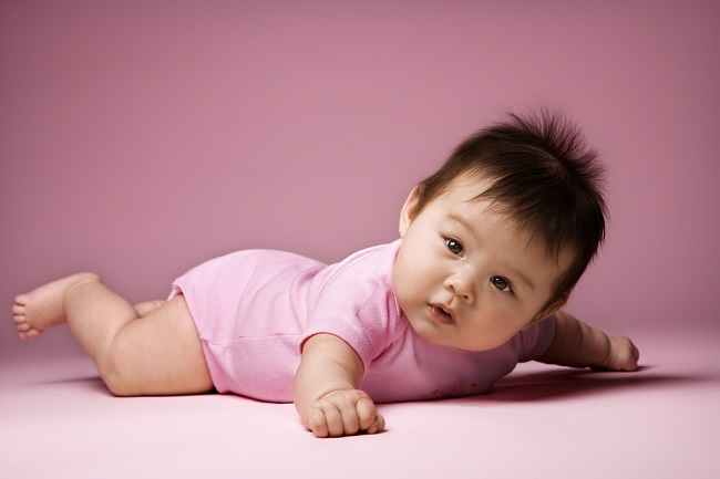 Наистина ли кърменето предизвиква затлъстели бебета?