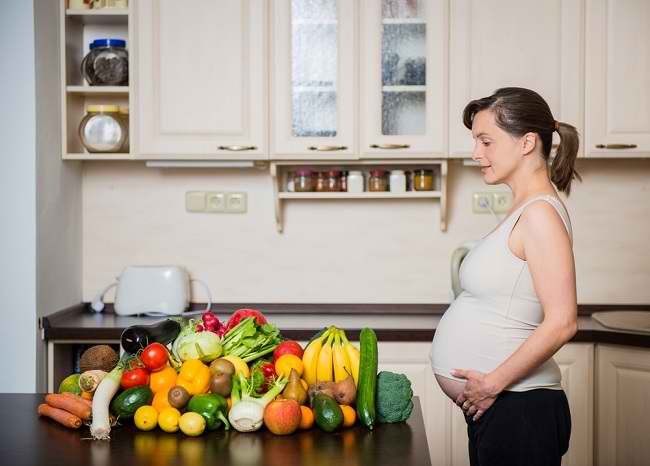 أهمية تلبية الاحتياجات الغذائية للحامل